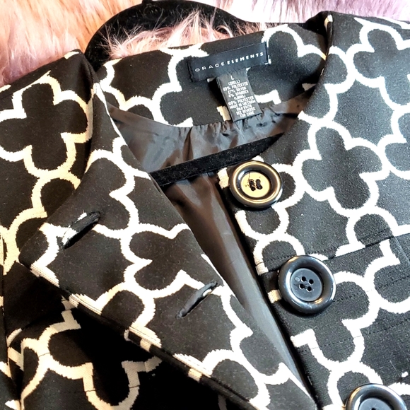 GRACE ELEMENTS SIZE L SHORT JACKET EXCELLENT CONDITION BLACK AND WHITE - Picture 6 of 15